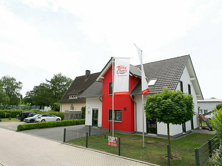 Musterhaus-Bad-Salzuflen-Aussen-01 Musterhaus-Bad-Salzuflen-Aussen-01